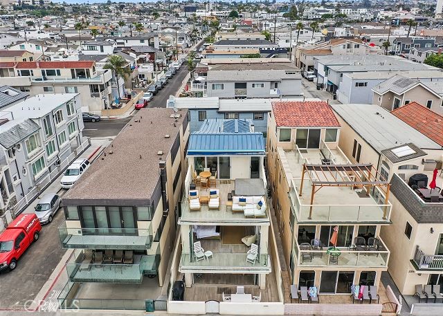 3312 W Oceanfront, Newport Beach, CA 92663