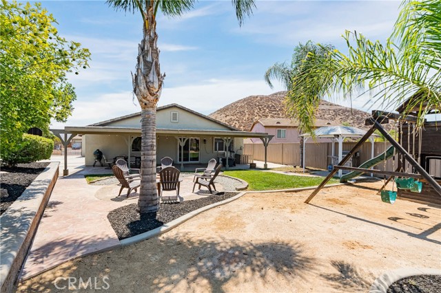 23470 Badger Creek Lane, Menifee CA: https://media.crmls.org/medias/6d6a18ea-3ff5-4998-9c32-b4bf71f7bd37.jpg