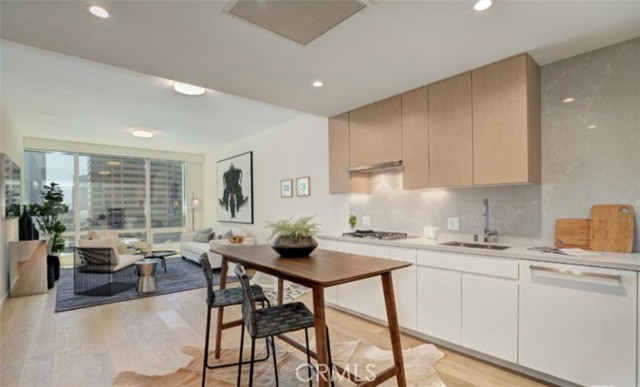 877 Francisco Street #1507, Los Angeles, CA, 90017 877 Francisco Street #1507, Los Angeles, CA, 90017