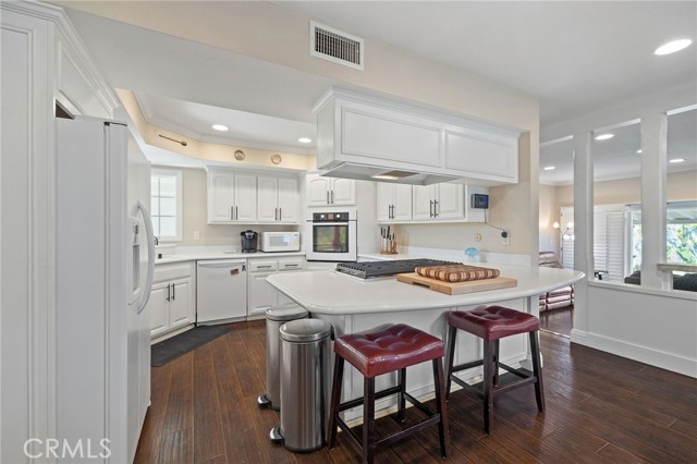 Image 11 of 43 For 2115 Kathryn Way
