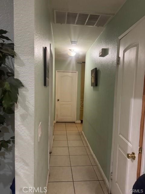 Detail Gallery Image 8 of 17 For 10555 Elm Ave, Bloomington,  CA 92316 - 4 Beds | 2 Baths