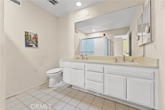 Detail Gallery Image 28 of 45 For 24621 Artemia, Mission Viejo,  CA 92691 - 4 Beds | 3 Baths