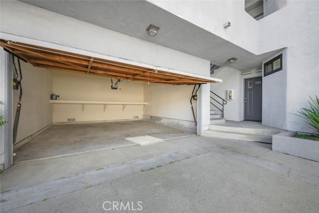 Detail Gallery Image 35 of 36 For 17051 Sandra Lee Ln #101,  Huntington Beach,  CA 92649 - 2 Beds | 2 Baths