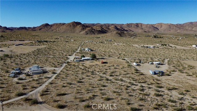 Detail Gallery Image 11 of 12 For 702 Bell Rd, Johnson Valley,  CA 92285 - – Beds | – Baths