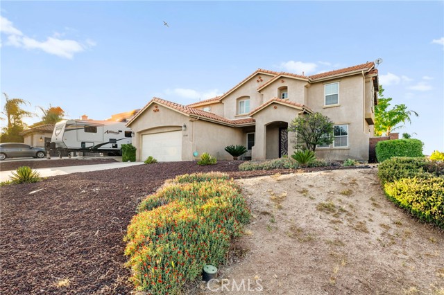 Detail Gallery Image 8 of 58 For 33340 Breighton Wood St, Menifee,  CA 92584 - 4 Beds | 2/1 Baths