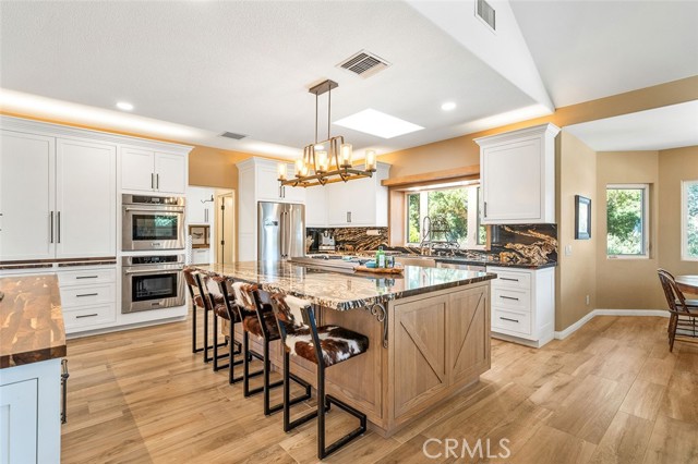 Detail Gallery Image 16 of 75 For 20625 Sierra Elena, Murrieta,  CA 92562 - 4 Beds | 5/3 Baths