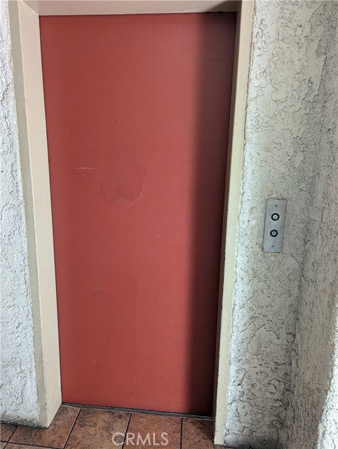 Detail Gallery Image 3 of 23 For 18530 Hatteras St Unit 329, Tarzana,  CA 91356 - 1 Beds | 1 Baths