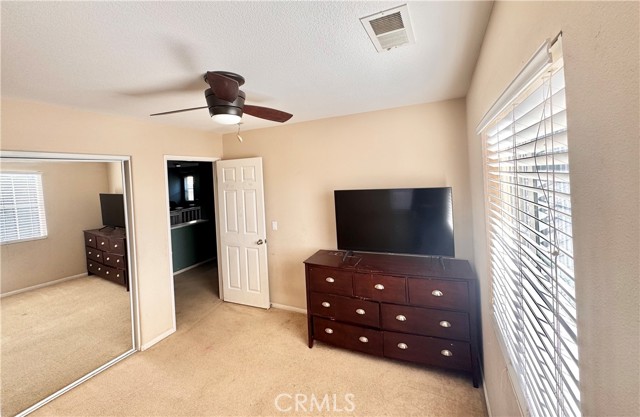 Detail Gallery Image 16 of 30 For 27090 Aventurine Way, Moreno Valley,  CA 92555 - 4 Beds | 2/1 Baths