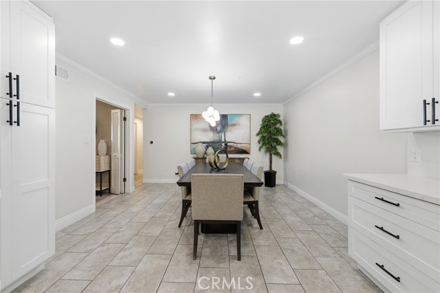 Detail Gallery Image 4 of 30 For 1300 Bluebell, Oxnard,  CA 93036 - 4 Beds | 2 Baths