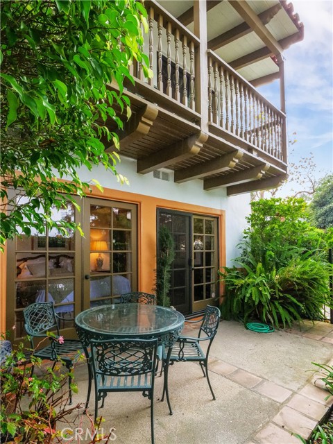 1 Via La Cima, Rancho Palos Verdes, California 90275, 2 Bedrooms Bedrooms, ,1 BathroomBathrooms,Residential,Sold,Via La Cima,PV21253168