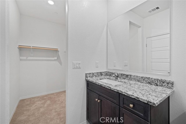Detail Gallery Image 12 of 18 For 11223 Lancer Ln, Victorville,  CA 92392 - 3 Beds | 2 Baths