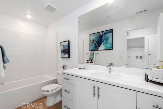 1140 Santo Antonio Drive, Colton CA: https://media.crmls.org/medias/6d72896e-1387-4ca7-8283-be1b68e2e15c.jpg