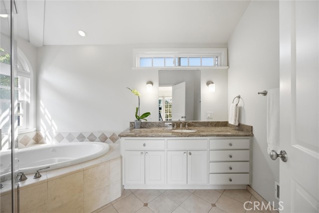 Detail Gallery Image 15 of 34 For 3513 May St, Los Angeles,  CA 90066 - 3 Beds | 2 Baths