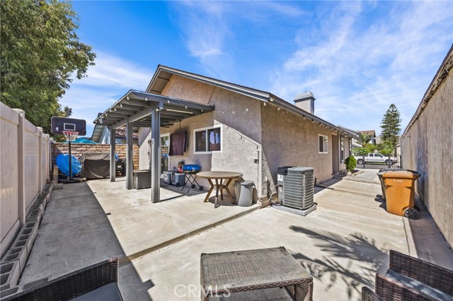 Detail Gallery Image 26 of 37 For 1720 Express Circle, Colton,  CA 92324 - 3 Beds | 2 Baths