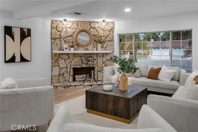 Detail Gallery Image 25 of 48 For 19261 Brae, Santa Ana,  CA 92705 - 4 Beds | 2 Baths