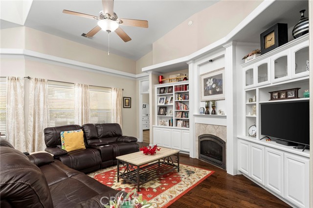 Detail Gallery Image 9 of 51 For 17 Pleasant Oak Ln, Oroville,  CA 95966 - 3 Beds | 2 Baths