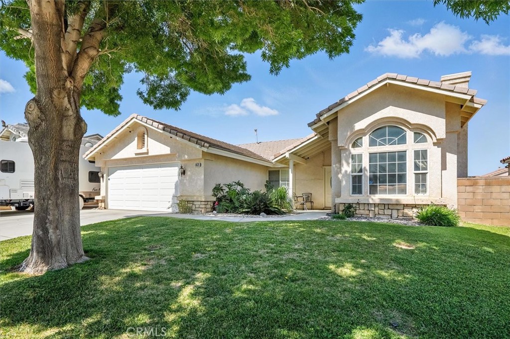 36525 Summerholly Circle