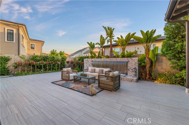 118 Interstellar, Irvine CA: https://media.crmls.org/medias/6d776e1d-fc11-4138-b670-93b86c5484e8.jpg