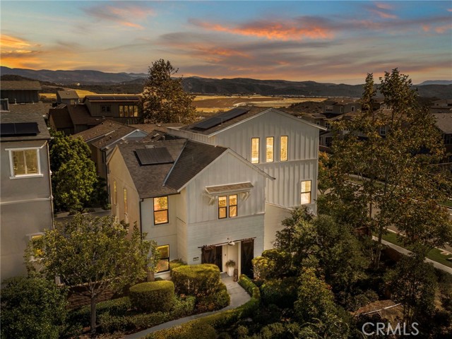 Detail Gallery Image 2 of 52 For 100 Vasto, Rancho Mission Viejo,  CA 92694 - 4 Beds | 4 Baths