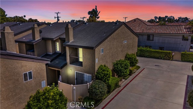 1126 W 228th Street, Torrance CA: https://media.crmls.org/medias/6d77c3ff-810f-4d7b-8d43-c7d48a277444.jpg