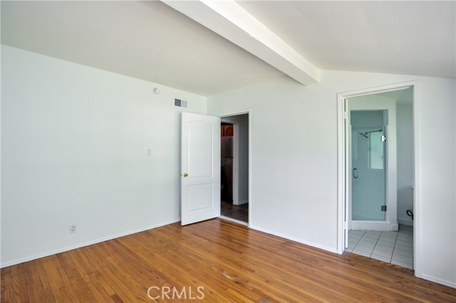 Detail Gallery Image 7 of 27 For 5219 San Feliciano Dr, Woodland Hills,  CA 91364 - 6 Beds | 4 Baths