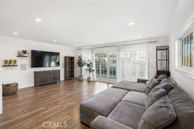 Detail Gallery Image 11 of 44 For 1851 Tamerlane Dr, Glendale,  CA 91208 - 4 Beds | 3 Baths