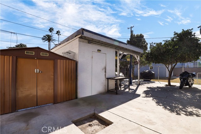 854 E 87th Place, Los Angeles CA: https://media.crmls.org/medias/6d7affd8-220d-4ebd-a310-5f369f941d9d.jpg