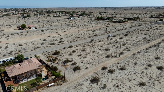 Detail Gallery Image 6 of 12 For 2833 Calhoun St, Thermal,  CA 92274 - – Beds | – Baths