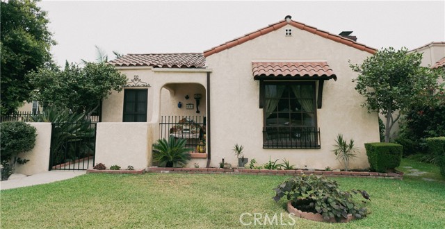 424 W 11th Street, Azusa CA: https://media.crmls.org/medias/6d7b3991-53ec-42a1-852e-34813b0529fe.jpg