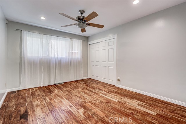 Detail Gallery Image 25 of 29 For 1030 5th St, Hermosa Beach,  CA 90254 - 3 Beds | 2 Baths