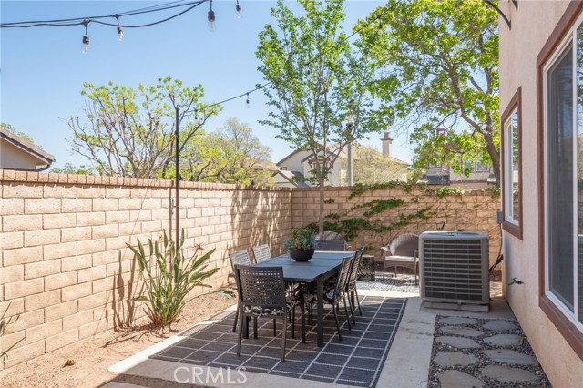 Detail Gallery Image 30 of 34 For 28802 Silversmith, Valencia,  CA 91354 - 4 Beds | 2/1 Baths