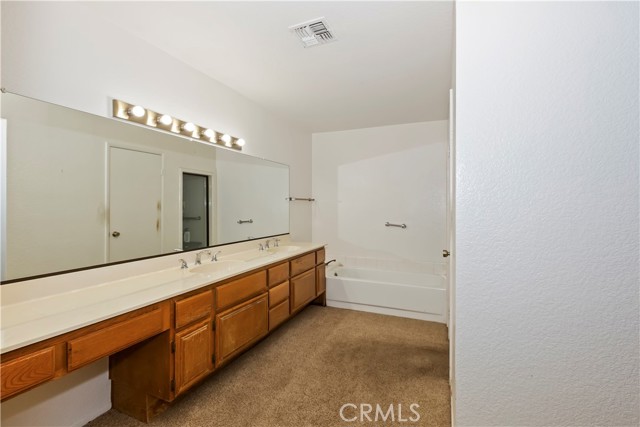 Detail Gallery Image 9 of 22 For 820 Trinity, Claremont,  CA 91711 - 2 Beds | 2 Baths
