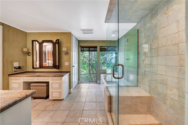 Detail Gallery Image 31 of 55 For 5441 Calvin Ave, Tarzana,  CA 91356 - 5 Beds | 5/1 Baths