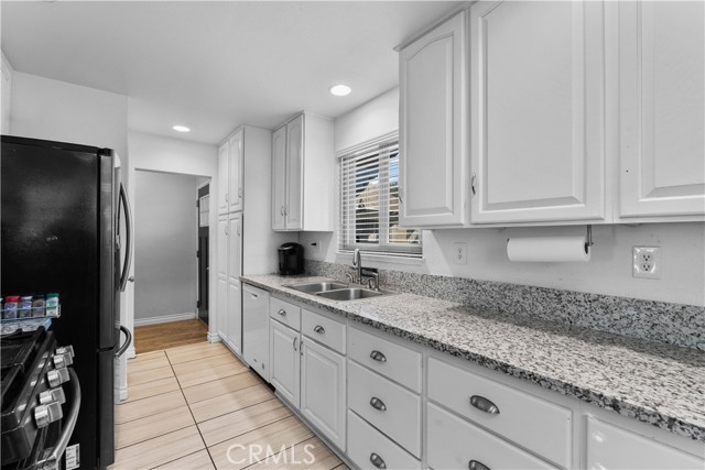 Detail Gallery Image 11 of 36 For 5332 Elm Ave, San Bernardino,  CA 92404 - 3 Beds | 2 Baths