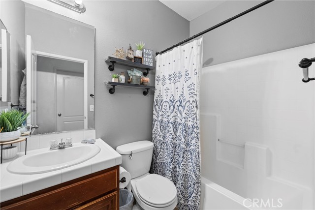 809 Early Dawn Way, San Jacinto CA: https://media.crmls.org/medias/6d814a42-2f2b-4994-a96a-e7d16126517c.jpg