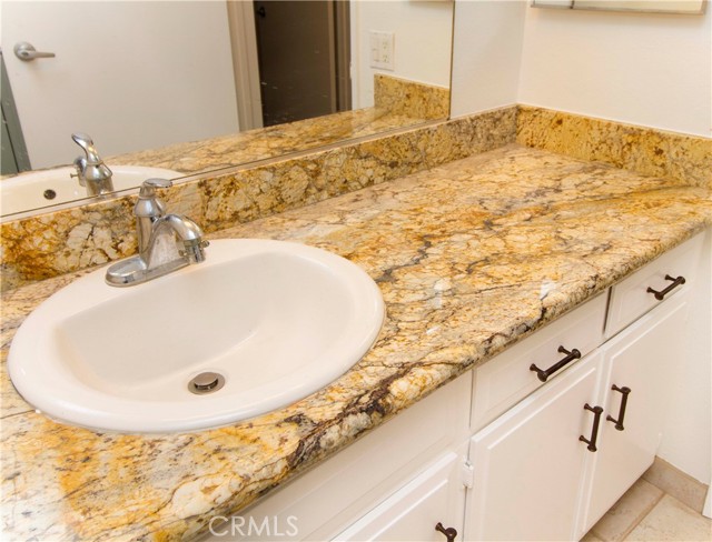 753 Avenida Majorca, Laguna Woods CA: https://media.crmls.org/medias/6d815dfa-54e2-4dc5-9e63-3c660cd40a1e.jpg