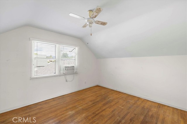 Image 14 of 27 For 737 Charter Drive
