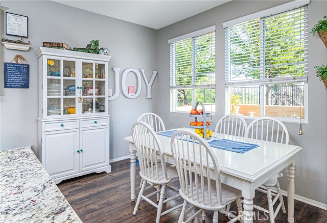 Detail Gallery Image 4 of 31 For 40995 Belleray, Murrieta,  CA 92562 - 3 Beds | 2/1 Baths