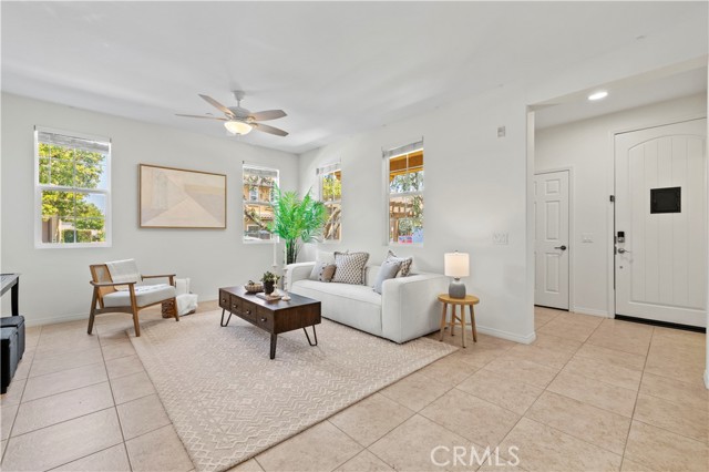 28507 Herrera Street, Valencia CA: https://media.crmls.org/medias/6d82fed7-5c55-4371-8827-2f225fb5ff08.jpg