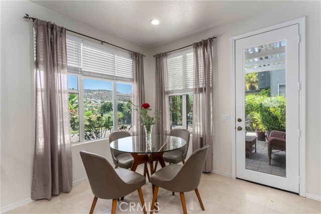 Detail Gallery Image 14 of 46 For 7371 Westcliff Dr, West Hills,  CA 91307 - 5 Beds | 5 Baths