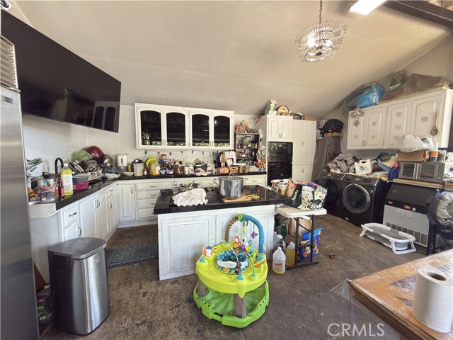 Detail Gallery Image 13 of 14 For 4061 W 101st, Inglewood,  CA 90304 - 3 Beds | 2 Baths