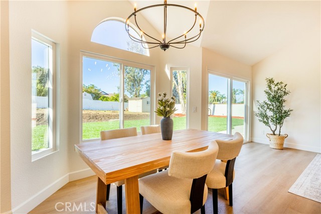 Detail Gallery Image 10 of 36 For 2352 Keusder, Riverside,  CA 92503 - 5 Beds | 3/1 Baths