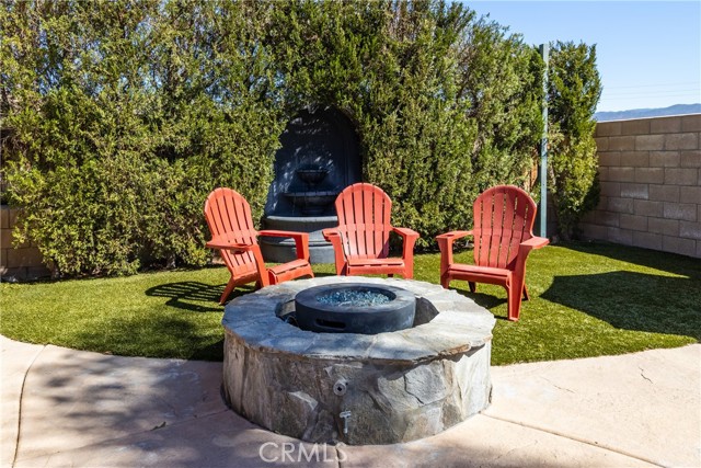 1899 Fitzgerald Avenue, San Jacinto CA: https://media.crmls.org/medias/6d86949c-576a-462e-a19b-5a179b1275ba.jpg