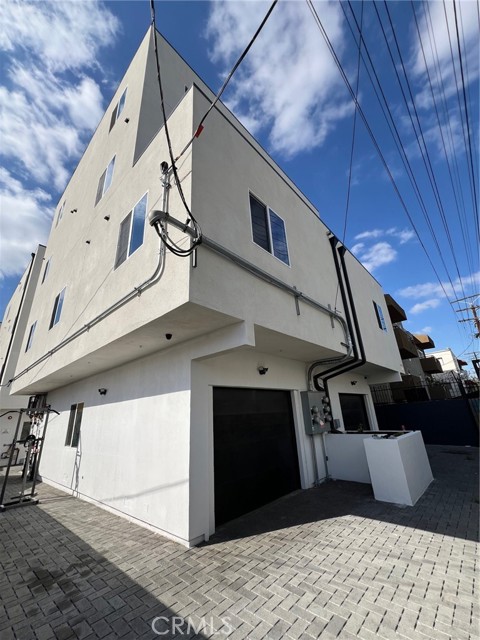 1218 Arapahoe St, Los Angeles CA: https://media.crmls.org/medias/6d86eda8-203e-49ef-9e2c-56c68b6ba64c.jpg