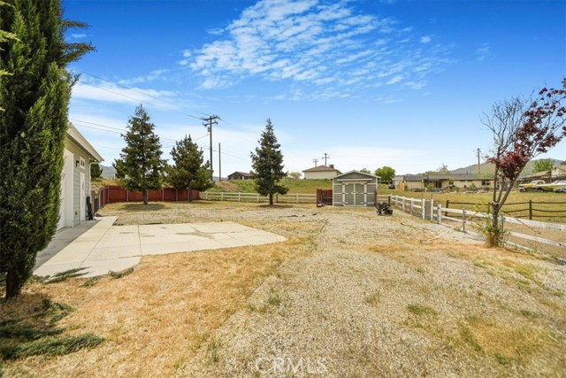 Detail Gallery Image 16 of 48 For 22301 Westwood Bld, Tehachapi,  CA 93561 - 3 Beds | 2 Baths