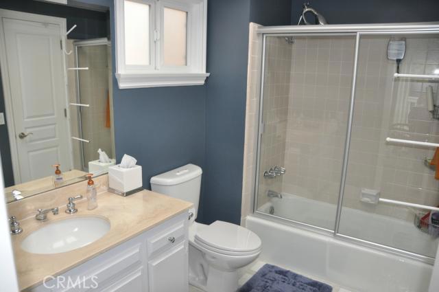 1723 Carver, Redondo Beach, California 90278, 3 Bedrooms Bedrooms, ,2 BathroomsBathrooms,Residential,Sold,Carver,S12104965