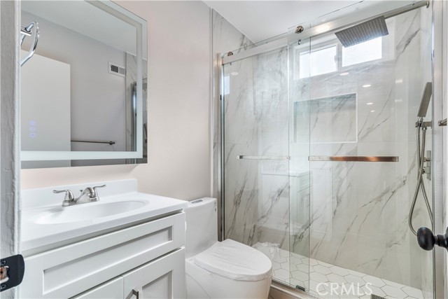 Detail Gallery Image 9 of 38 For 1736 E Oakridge, West Covina,  CA 91792 - 3 Beds | 2/1 Baths