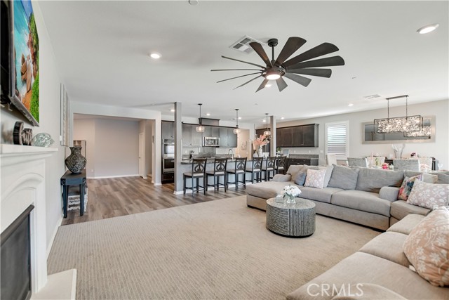 Detail Gallery Image 6 of 53 For 27229 Hideout Ct, Menifee,  CA 92585 - 6 Beds | 4/1 Baths