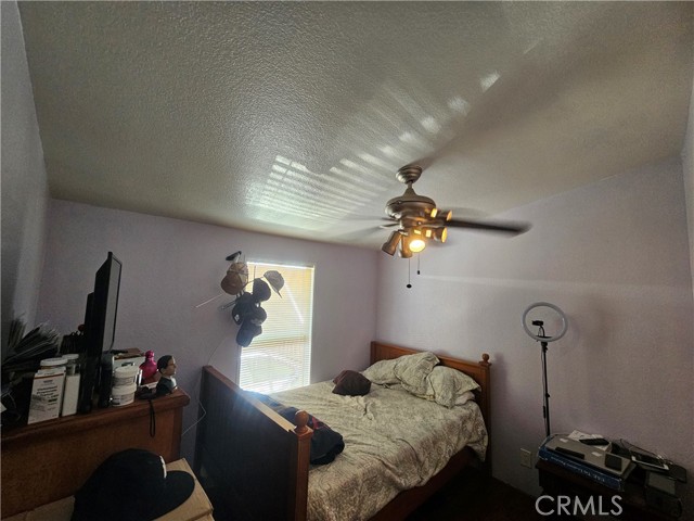 Detail Gallery Image 21 of 24 For 16600 Downey Ave #27,  Paramount,  CA 90723 - 4 Beds | 2 Baths