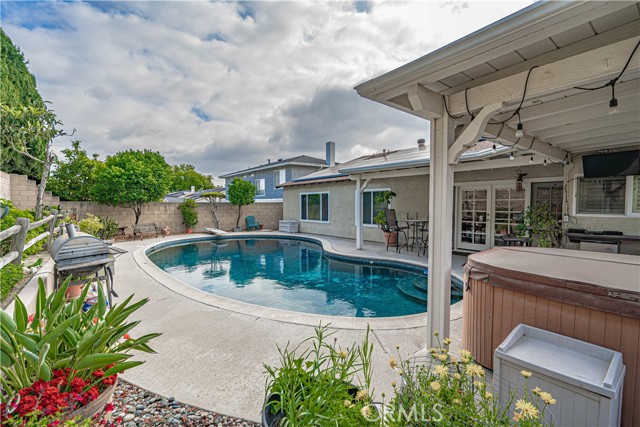 Detail Gallery Image 27 of 38 For 2650 Belburn Pl, Simi Valley,  CA 93065 - 5 Beds | 2 Baths